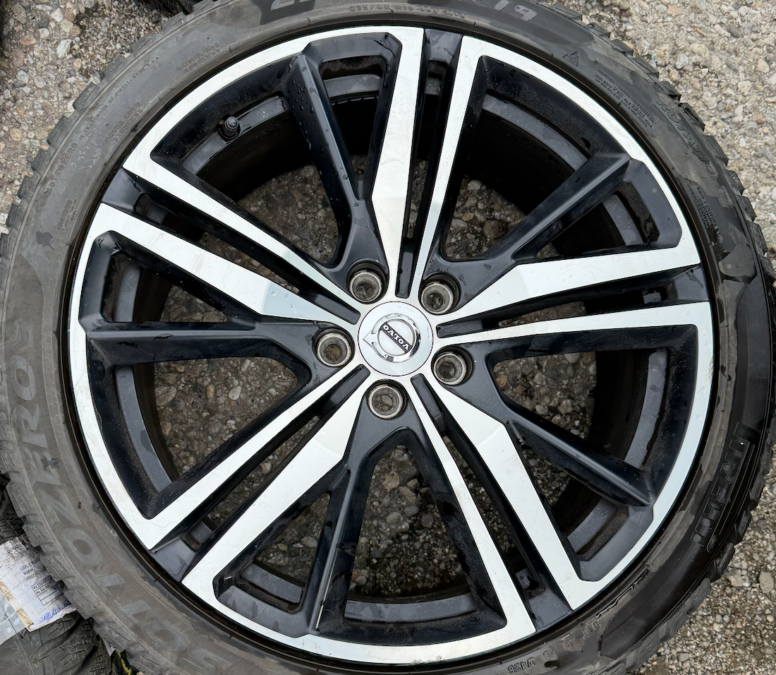 Originál Volvo R19 BEZ PNEU - 3