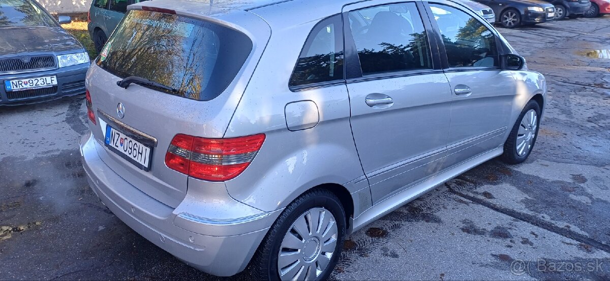 Mercedes-Benz B trieda - 3