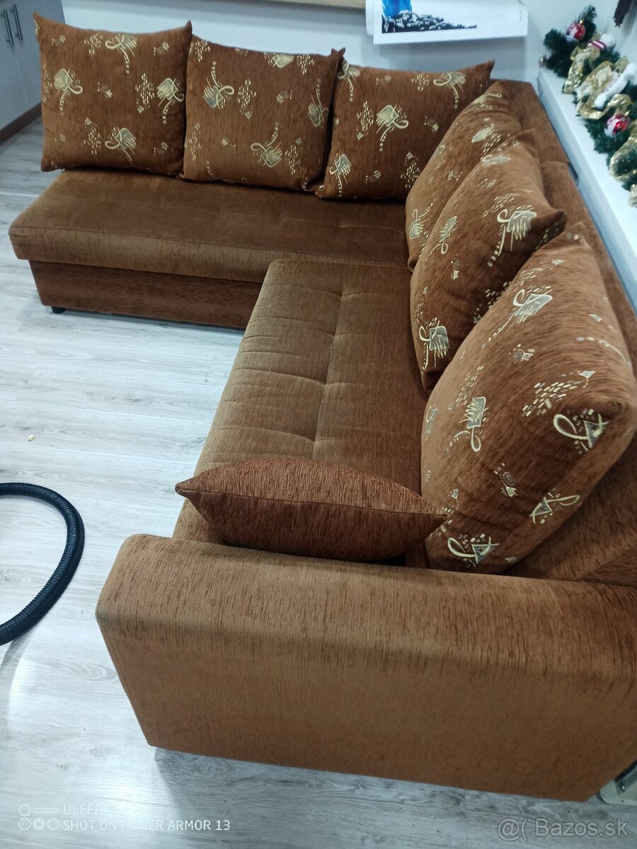 Rohová gaučovka - 3