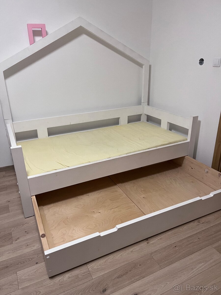 Domčekova posteľ - 3