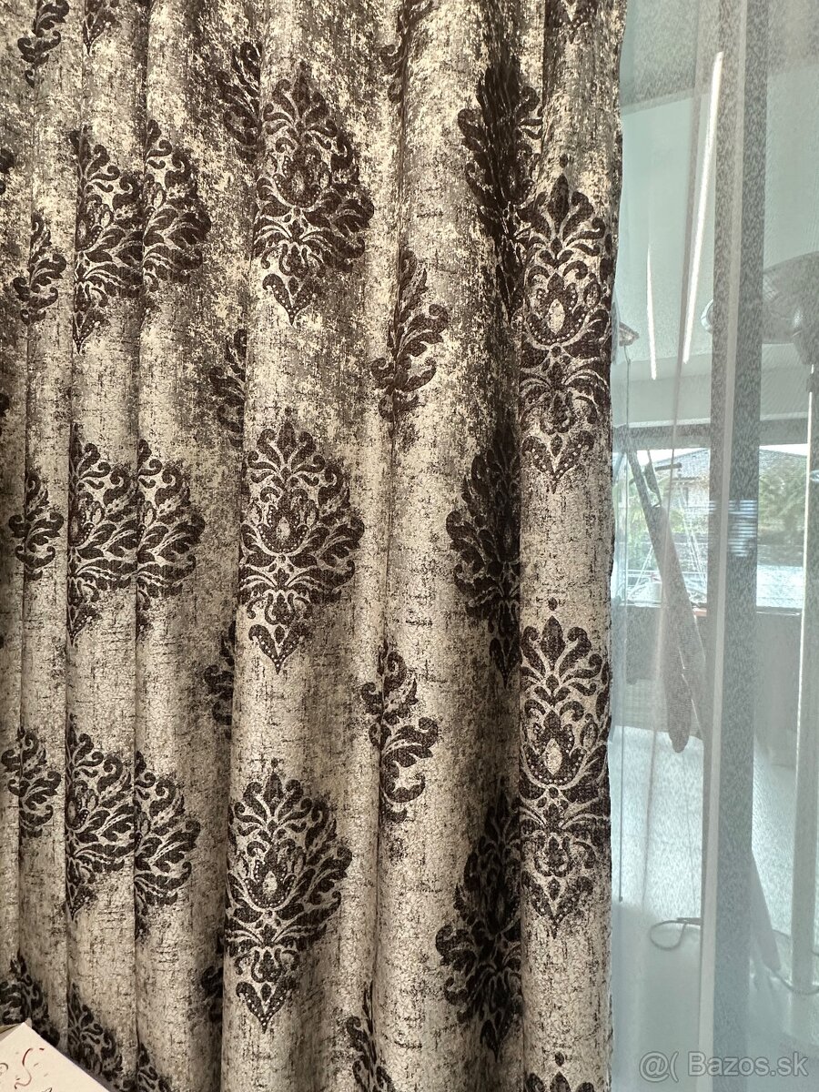 Závesy - 3
