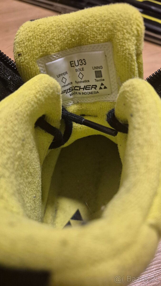 Detský set lyžiarky + lyže - 3