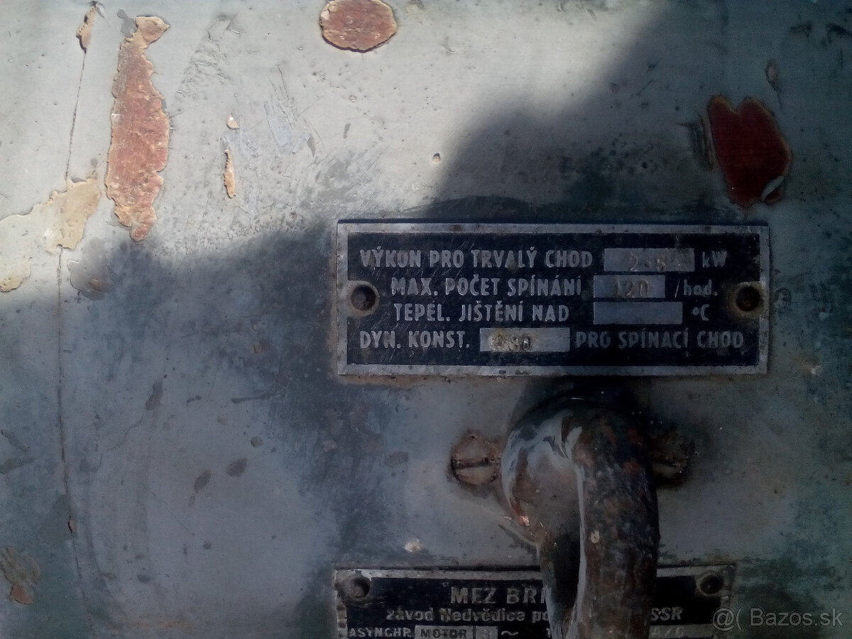 PREDÁM Stavebný výťah - 3