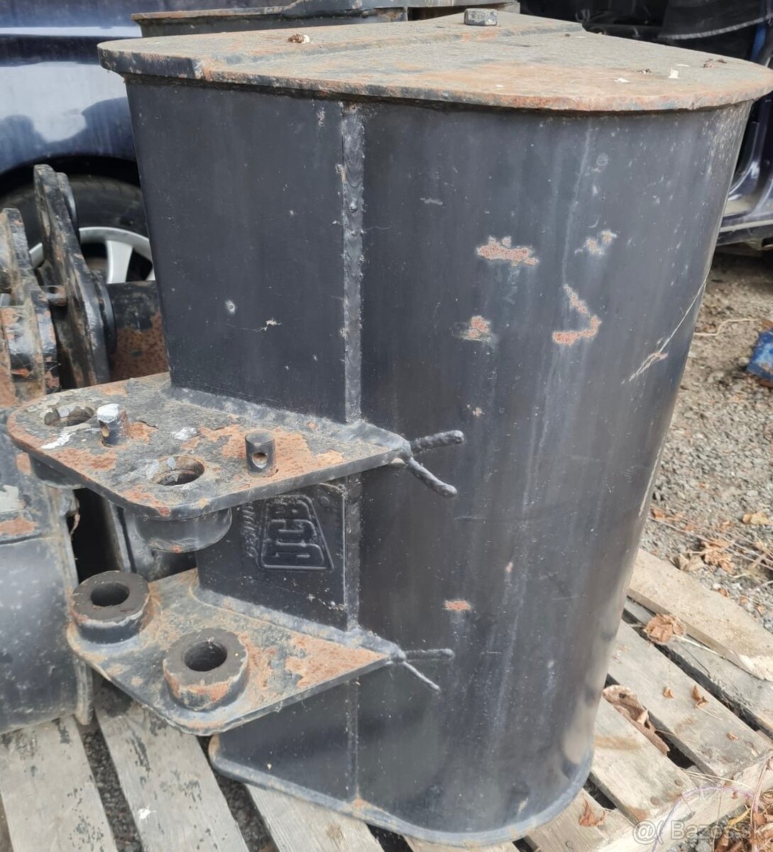 lyžice pre stroje JCB 8025, 8026, 8030, 8035 - 3