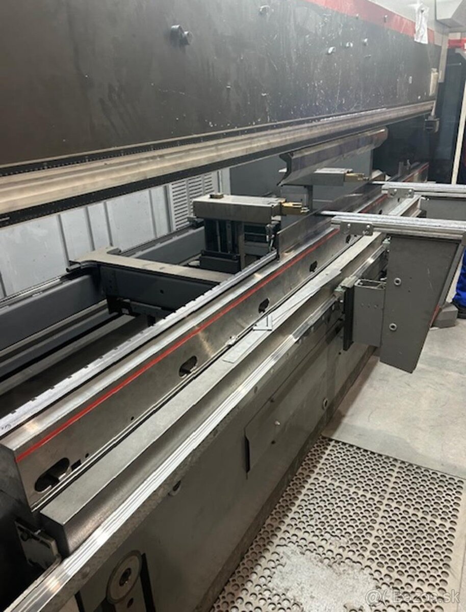 Ohraňovací lis Bystronic Xpert 320 (8191) - 3