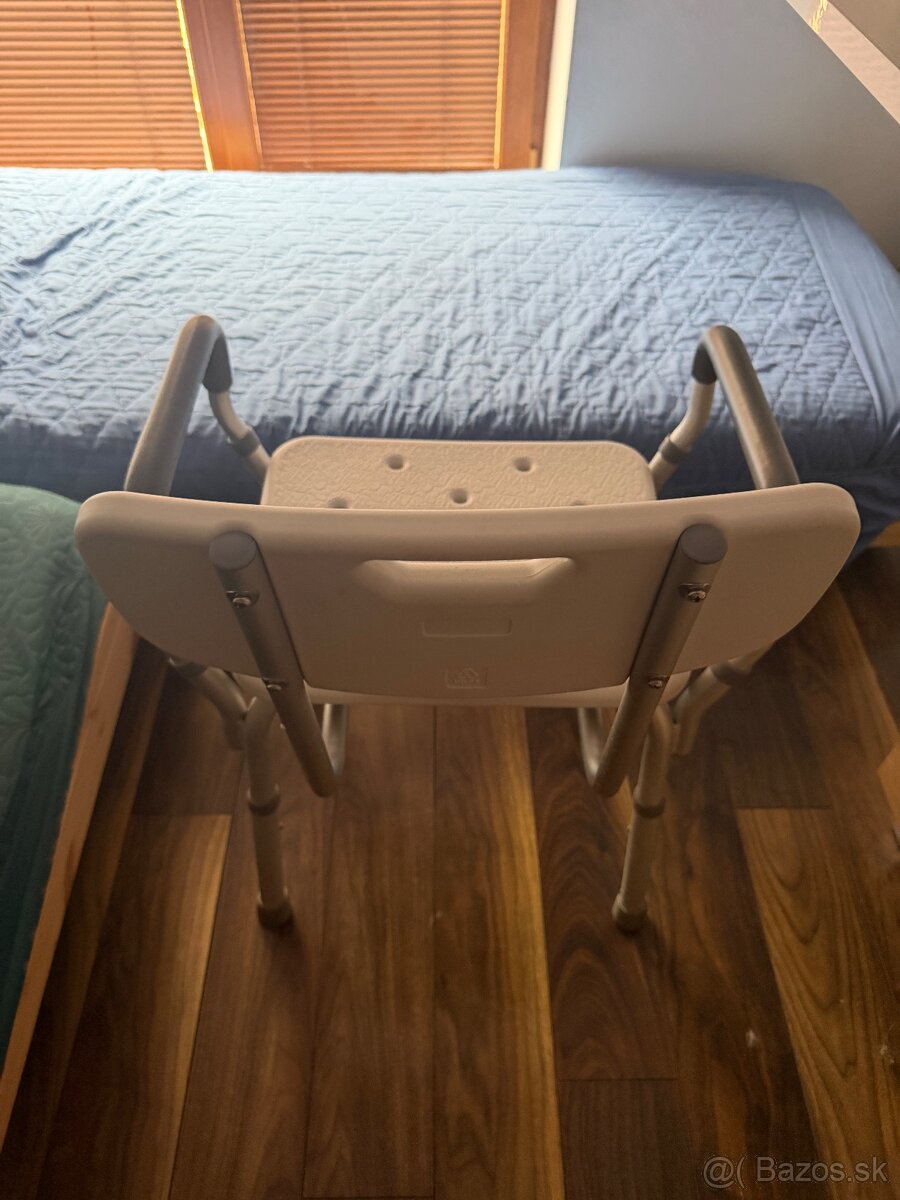 Sprchovacia zdravotnicka stolicka - 3