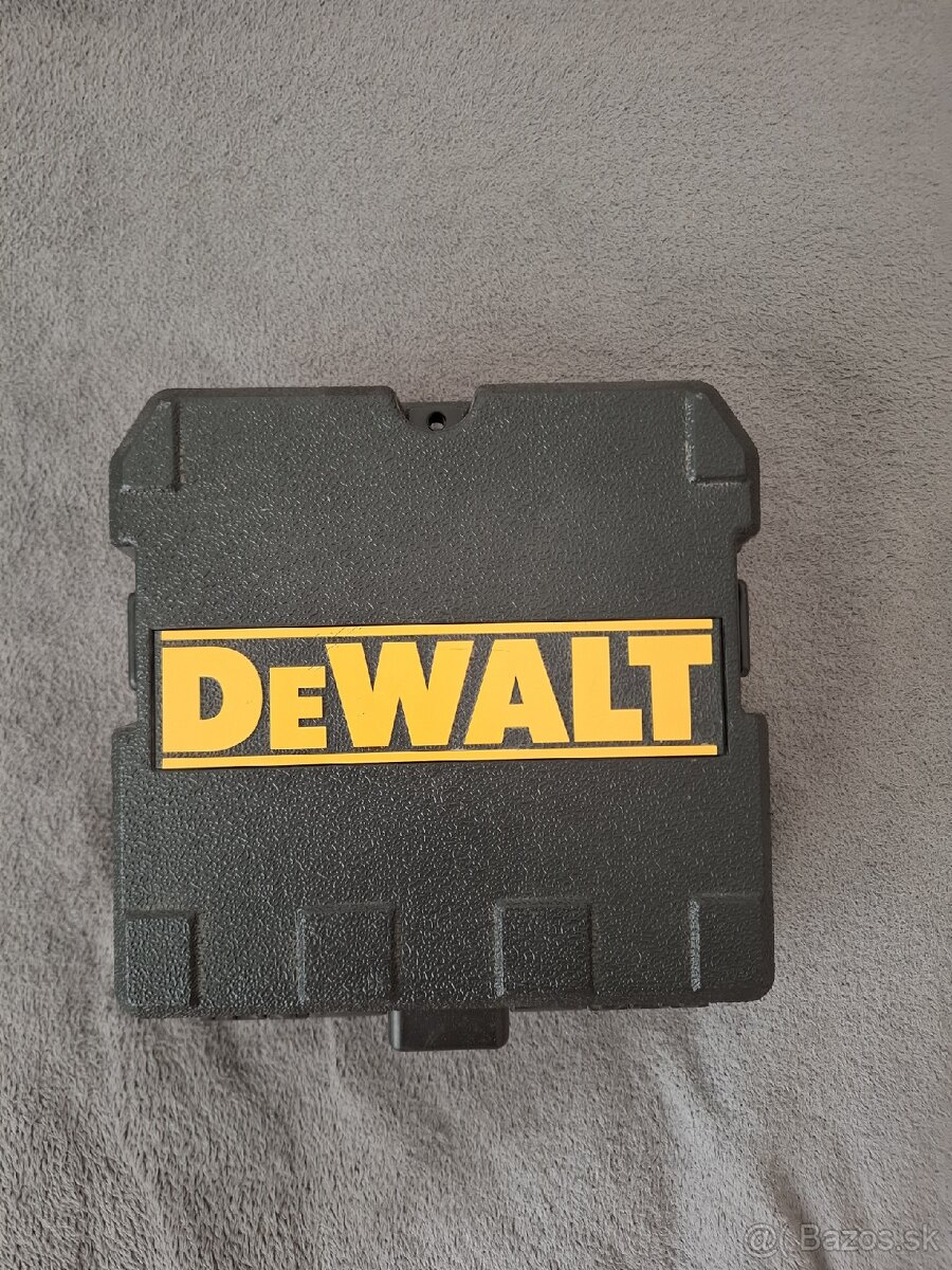 Krížový laser DeWalt DW088CG (zelený lúč) - 3