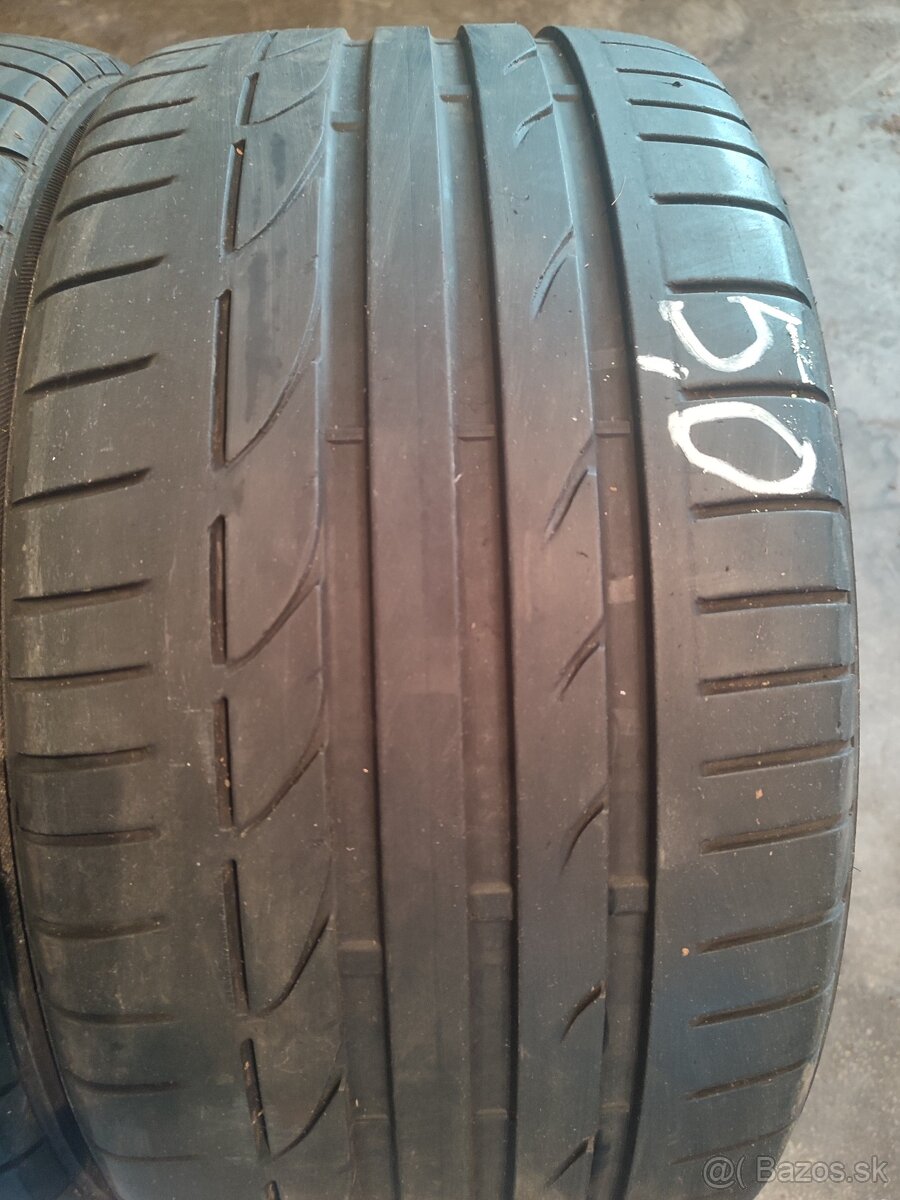 245/35 R18 Brigestone - 3