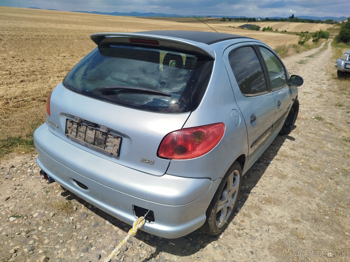 Peugeot 206 - 3