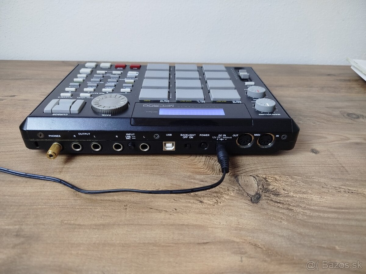 Akai MPC 500 - 3