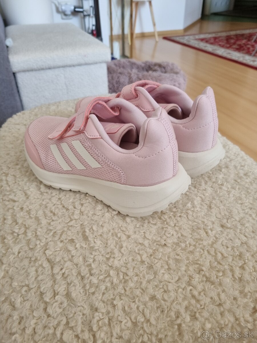 Dievčenské Adidas tenisky veľkosť 33 - 3