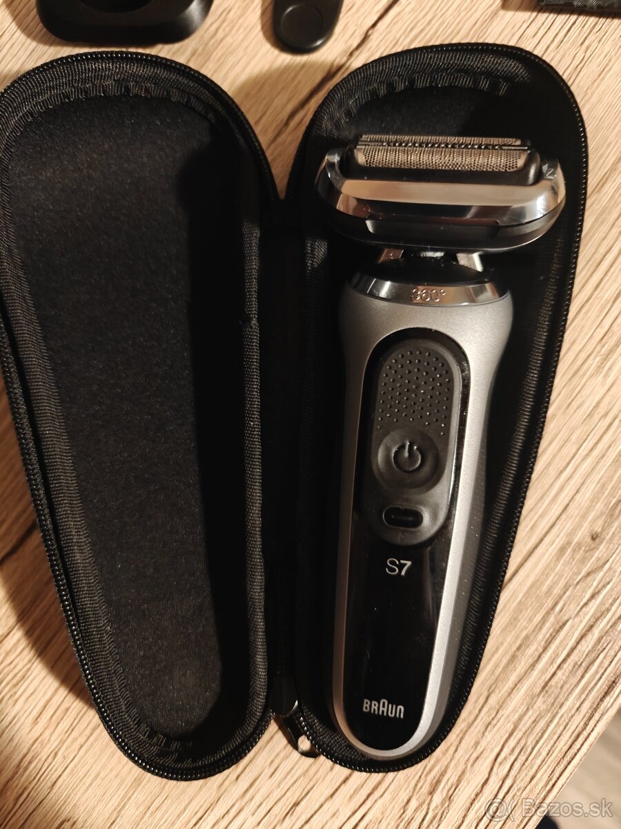 Braun Series 7 71 7200cc 360fexible holiaci strojček - 3