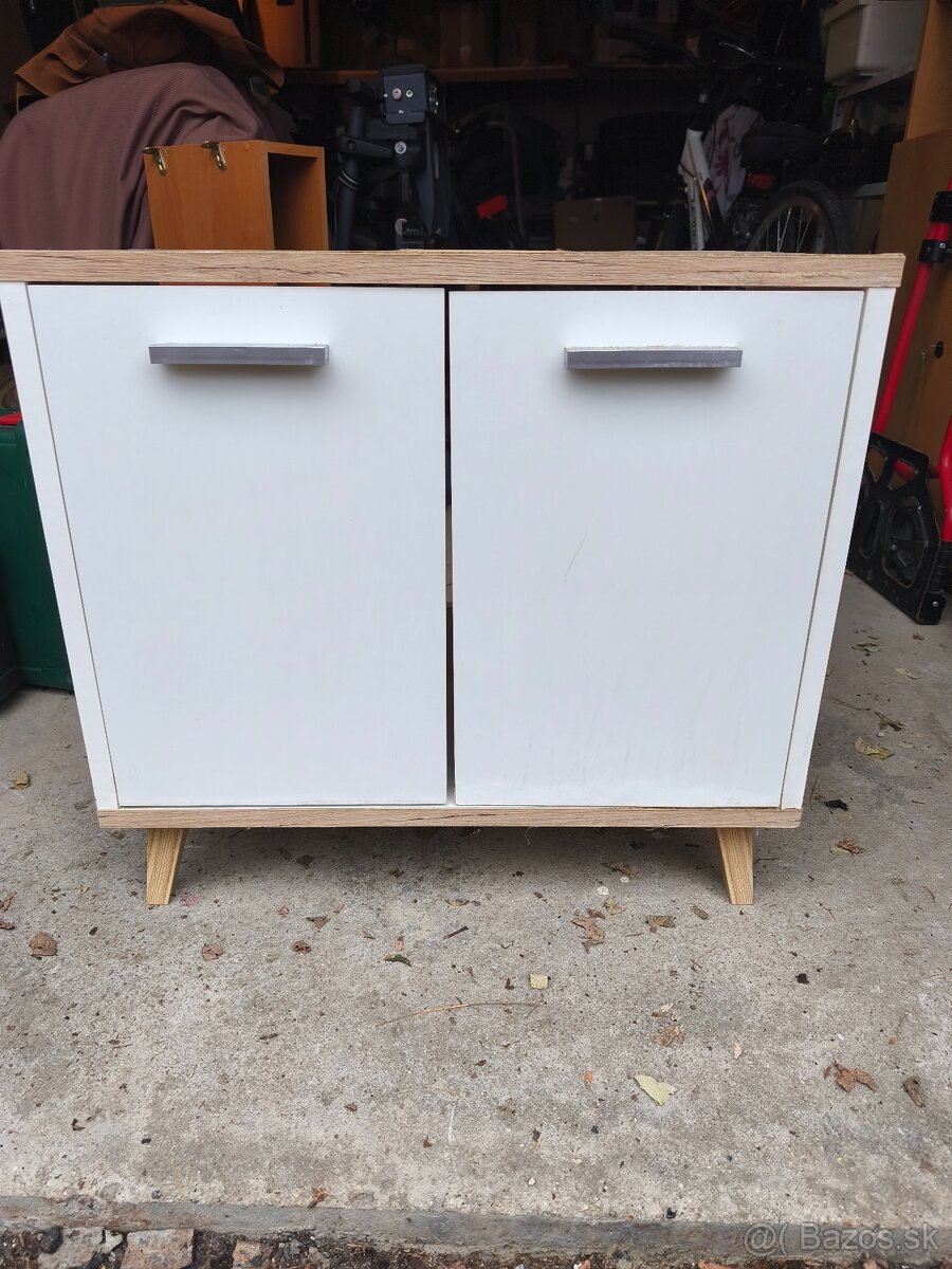 Skrinka pod umývadlo - 3