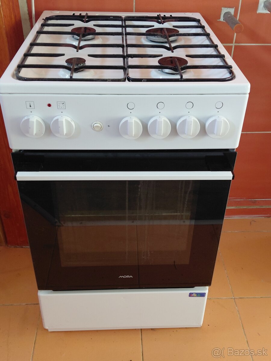 Sporák Mora - 3