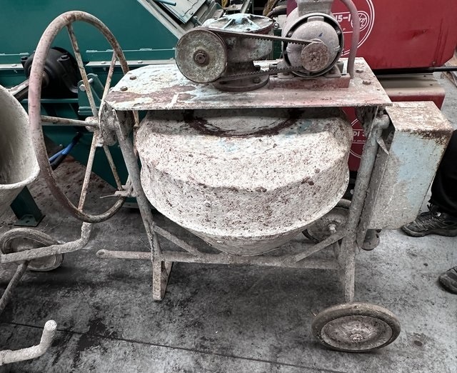 Stavební míchačka (16159.) - 3