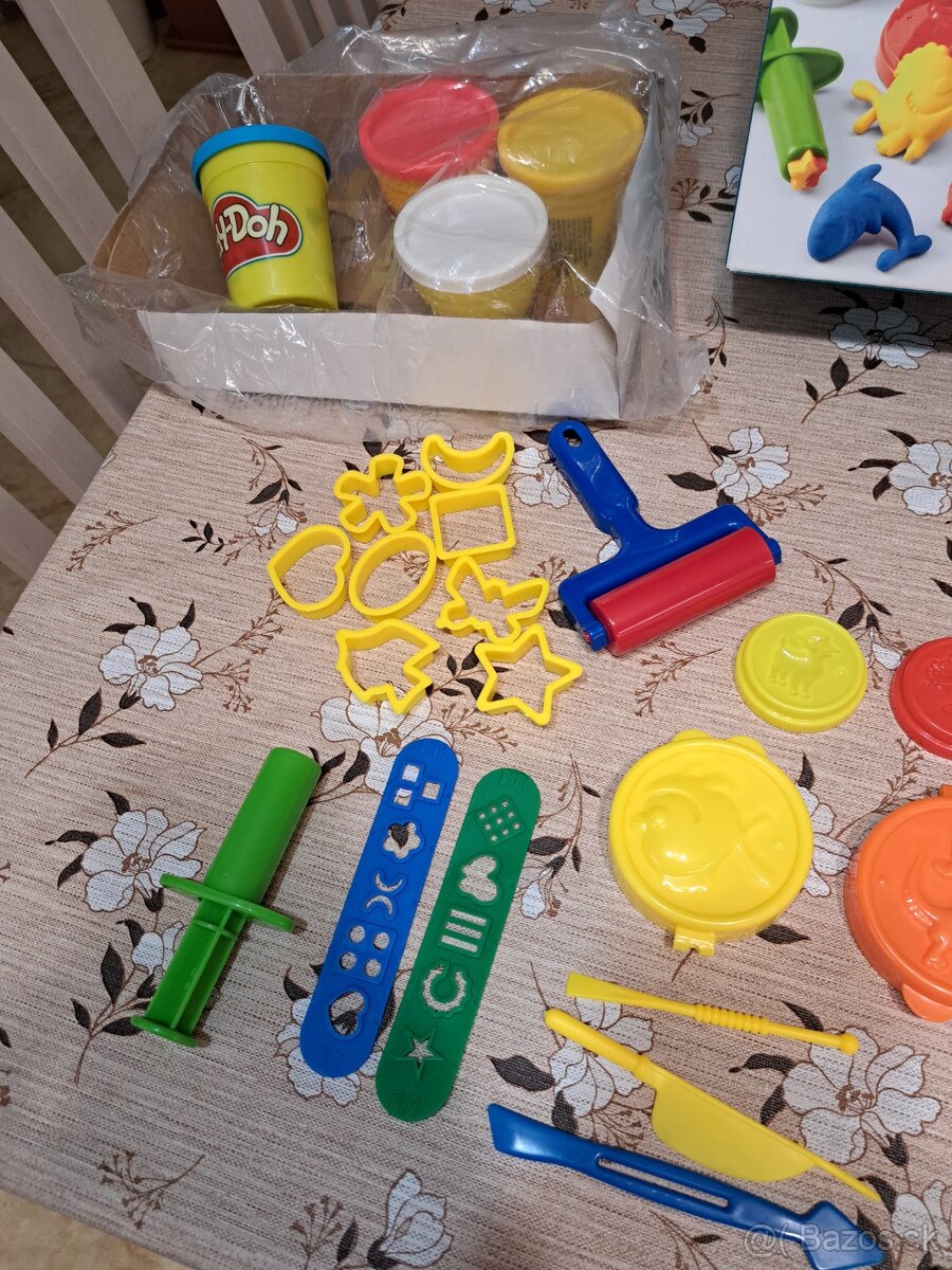 Modelovacia sada pre deti Tchibo, polic.prilba, topánky Cat. - 3