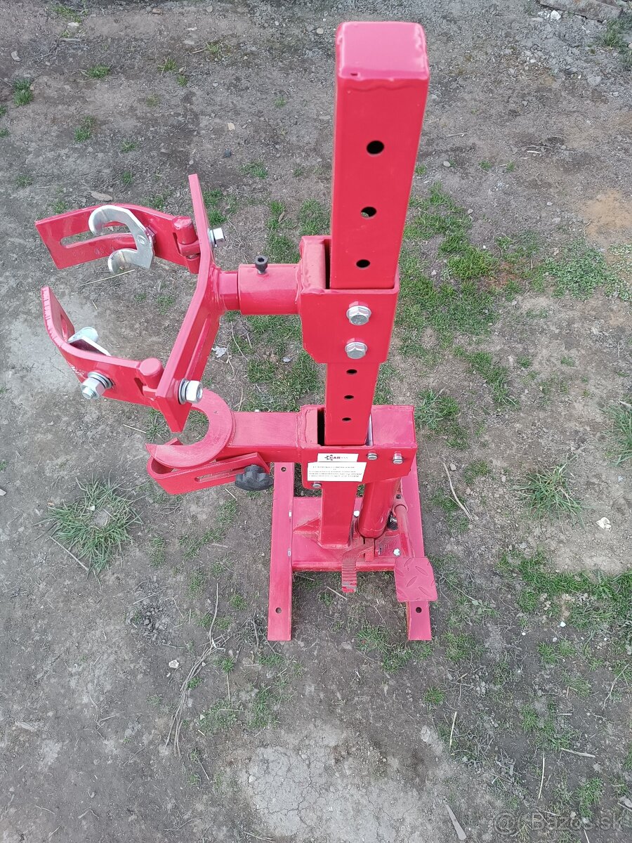 Hydraulicky lis na pruziny 1T - 3