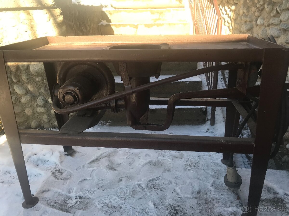 Predám kováčsku vyhňu - 3