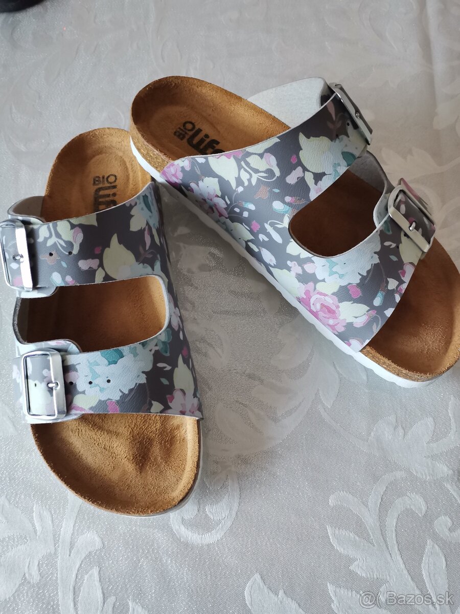 Pohodlné šľapky - 3