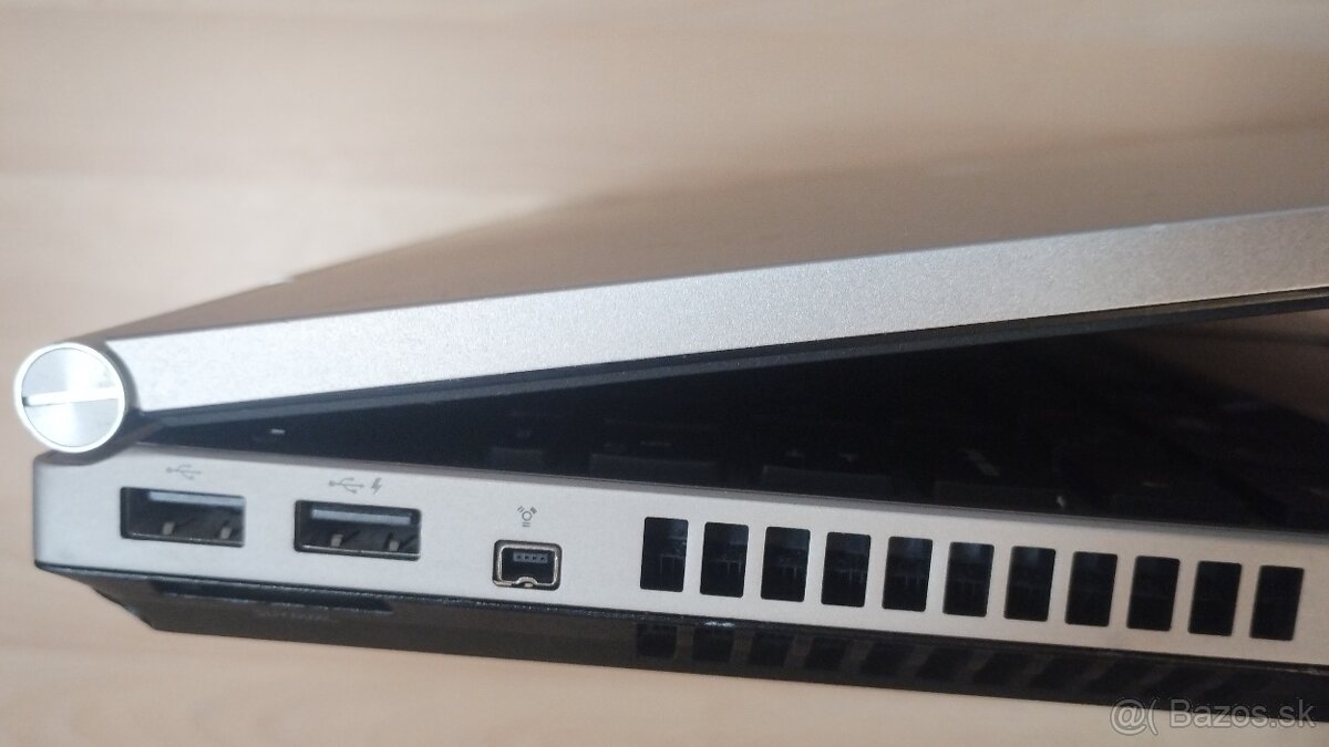 Predám notebook HP EliteBook 8560P - 3