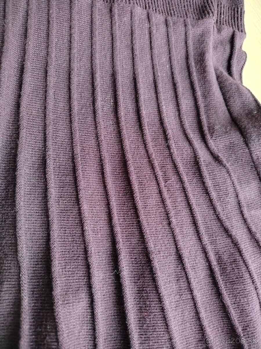 Lindex pletené šaty Holly and White - 3