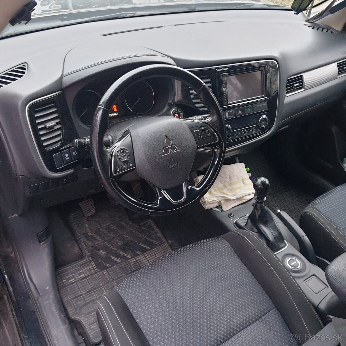 Mitsubishi outlander 4x4 2,2 110kw,2016 - 3