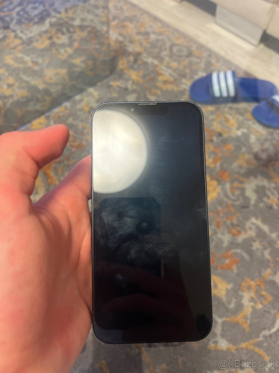 Predam iPhone 13 128gb - 3
