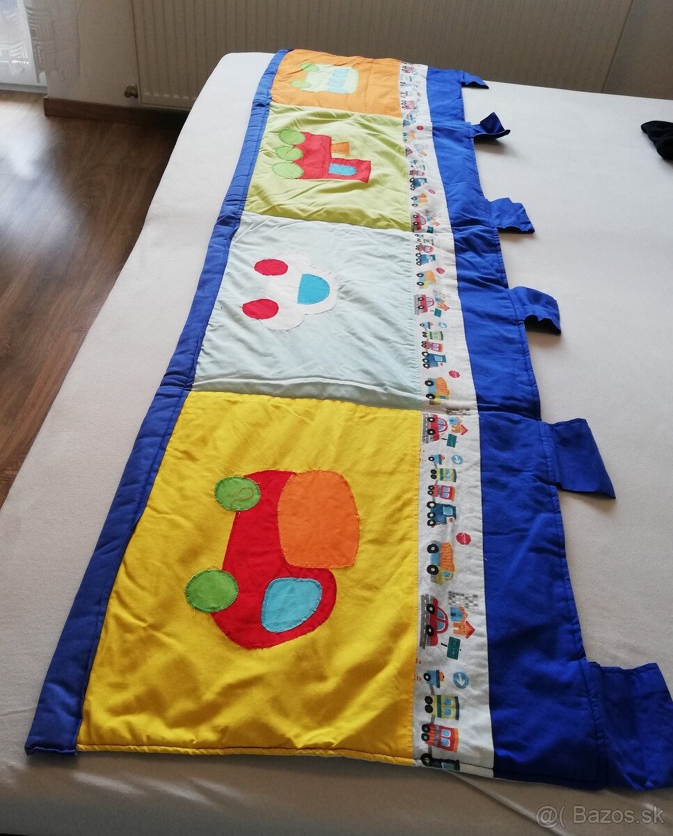 Zástena s vreckami k posteli - 3