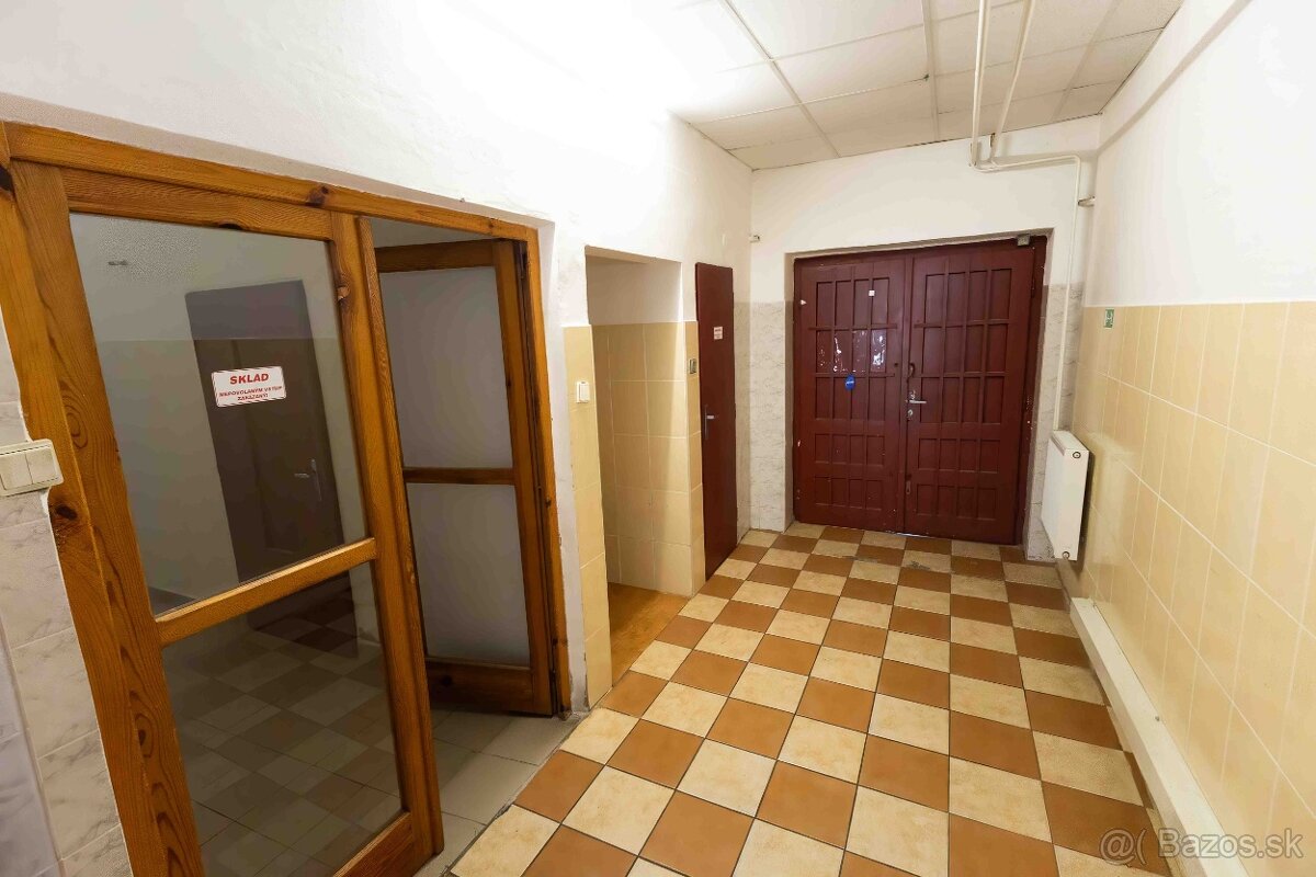 Na prenájom polyfunkčný objekt v Lackovciach - 3