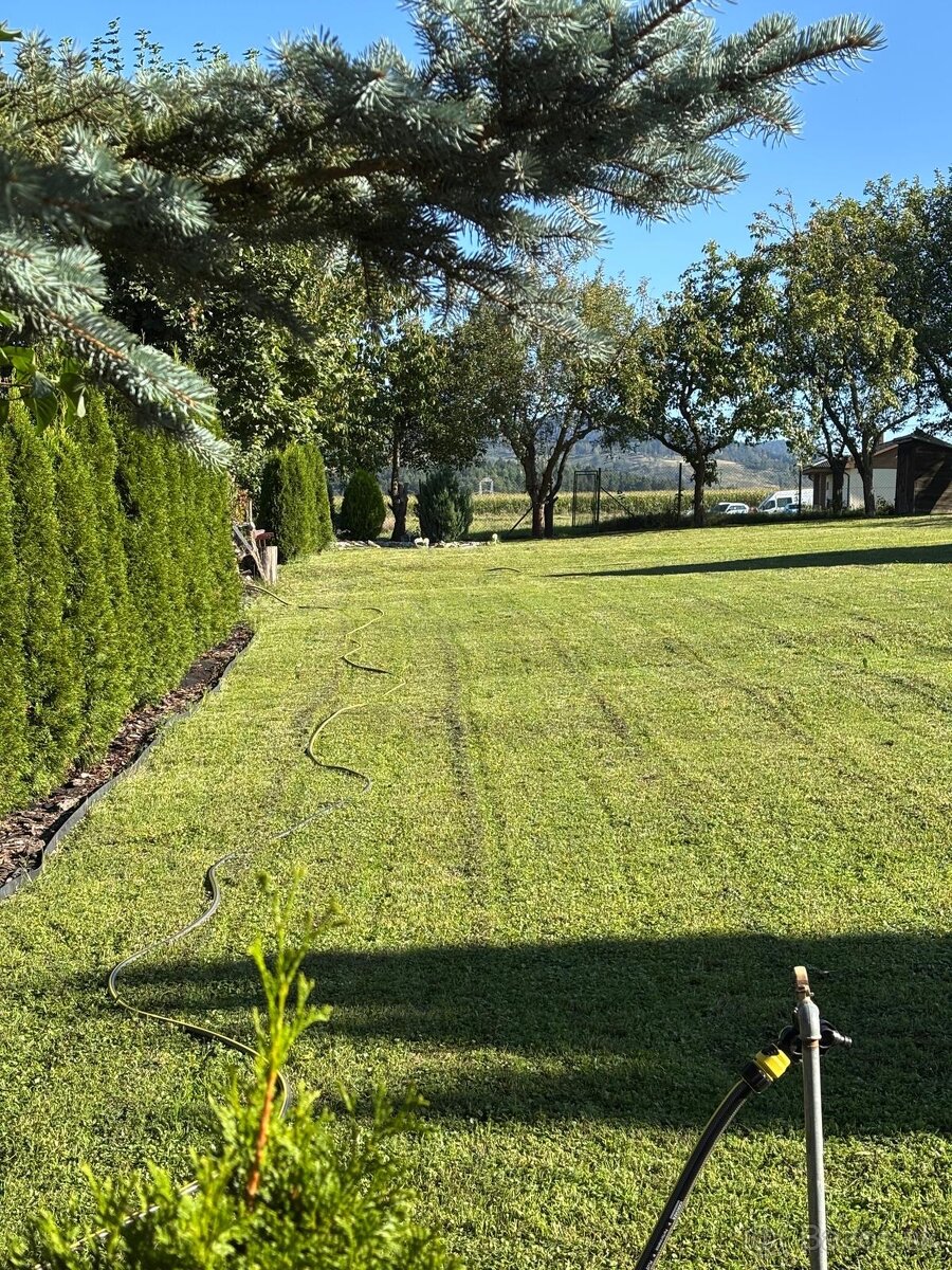 Pozemok s letnou chatkou 1021m2 vhodný na stavbu domu - 3