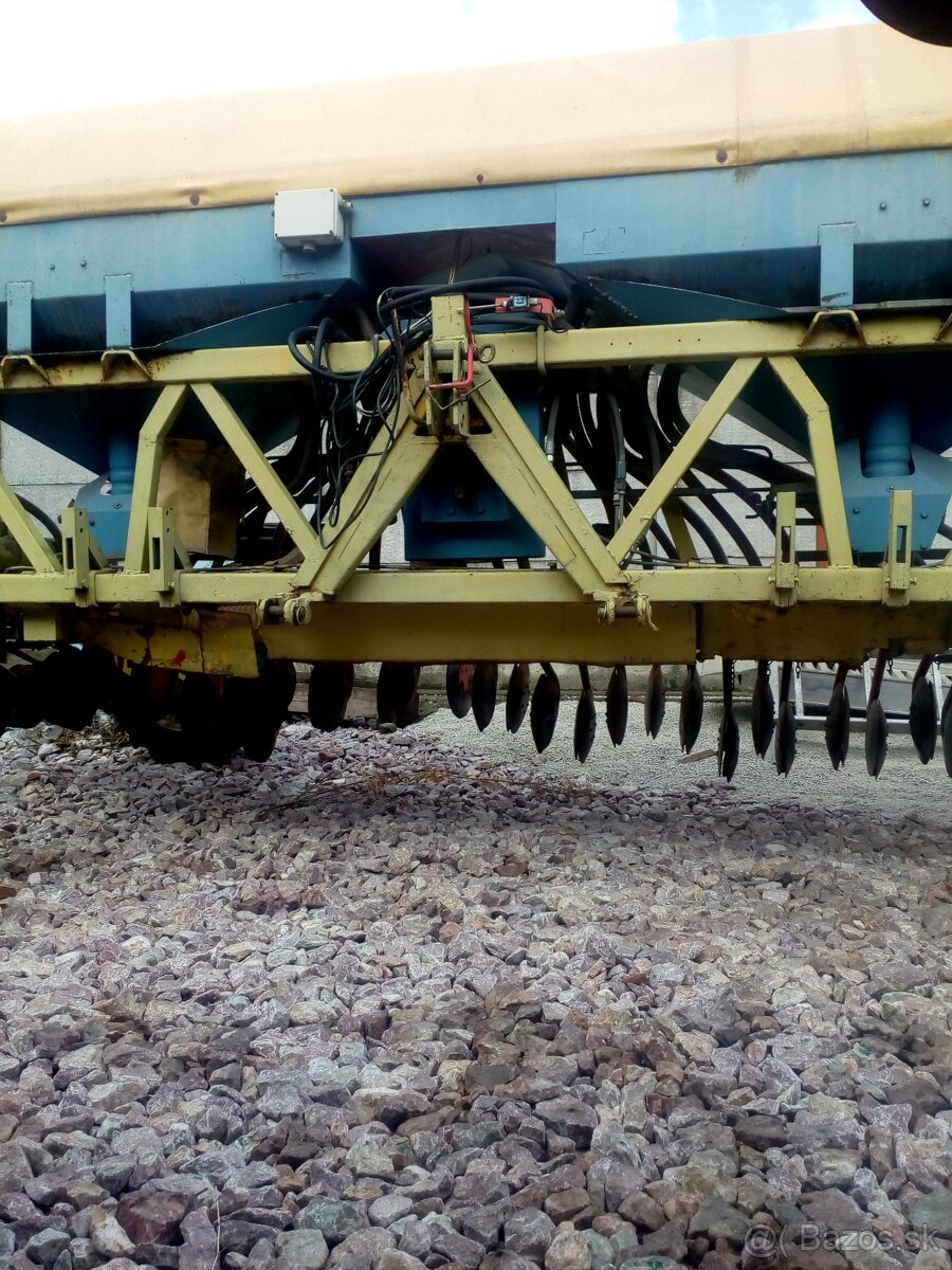 Sejačka Mistrál disková 6m - 3