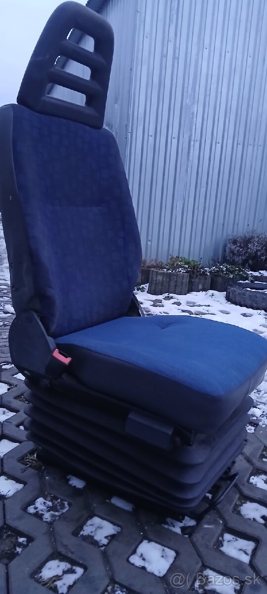 Sedacka iveco daily - 3