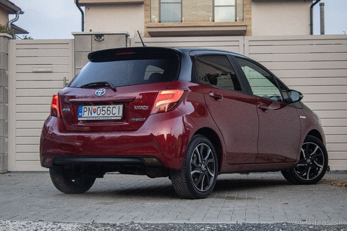 Toyota Yaris 1.5 Hybrid Style e-CTV 54kW - 3