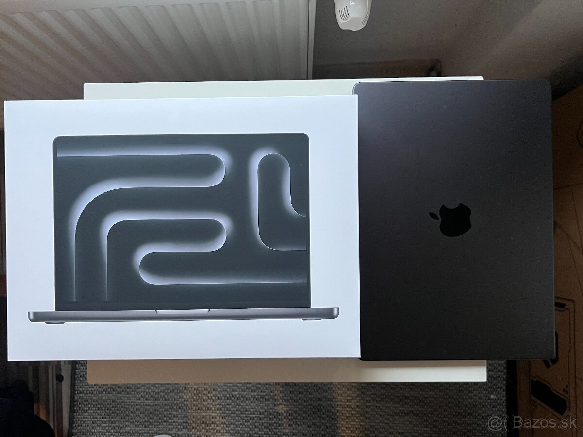 MacBook Pro M3 Pro 14" 18GB RAM 512GB SSD - 3