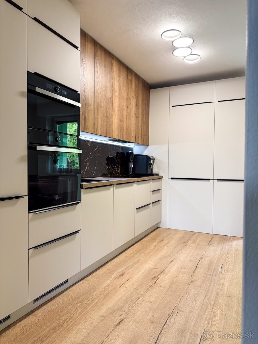 Exkluzívny 3-izbový byt (99m²) po kompletnej rekonštrukcií - 3