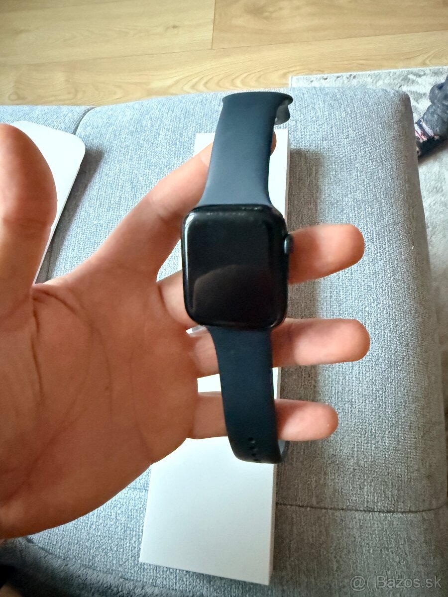 Apple Watch SE 44mm 2022 - 3