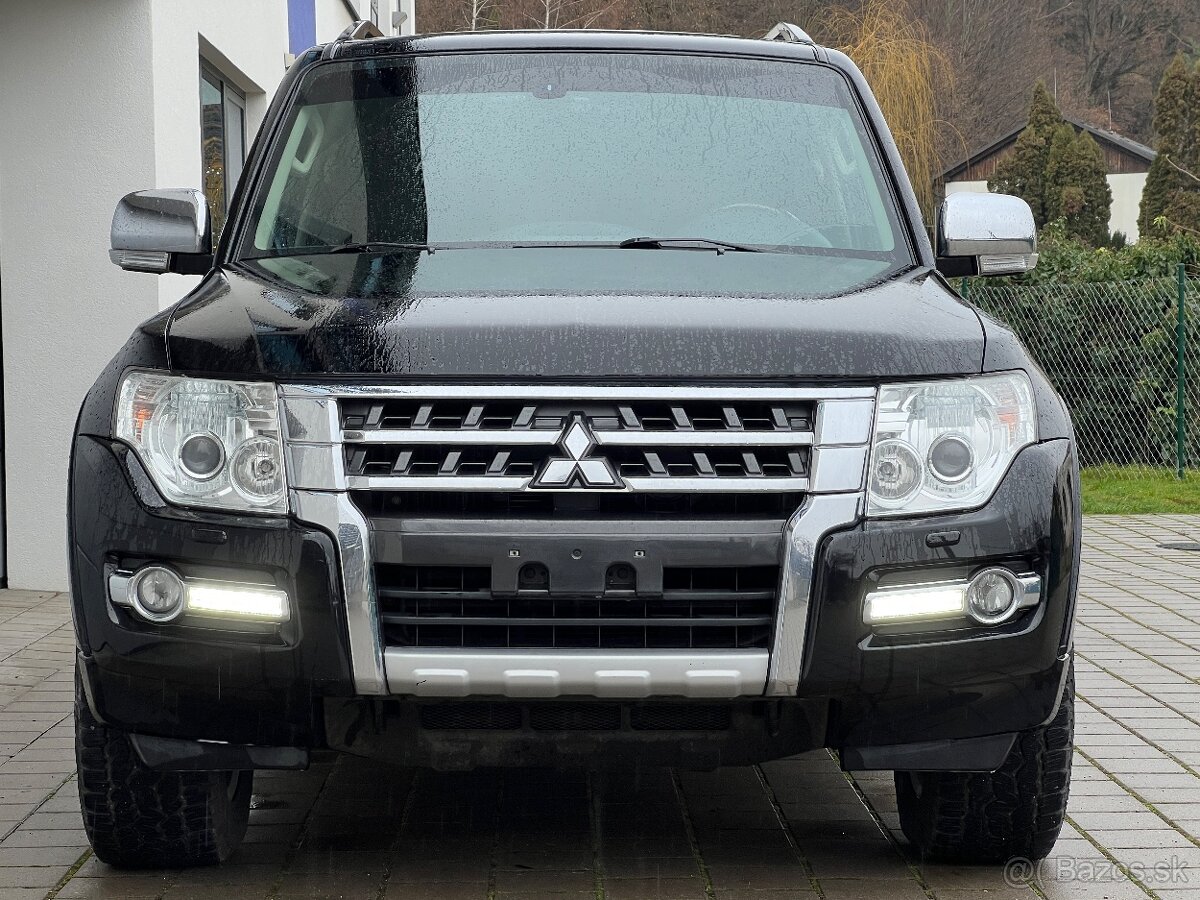PAJERO 3.2 Di-D DAKAR EDITION - 3