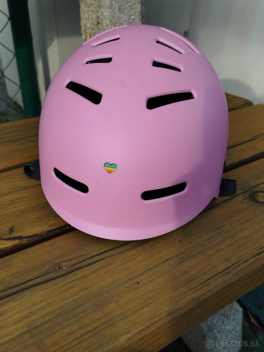 Dievčenská prilba na bicykel, korčuľovanie - 3