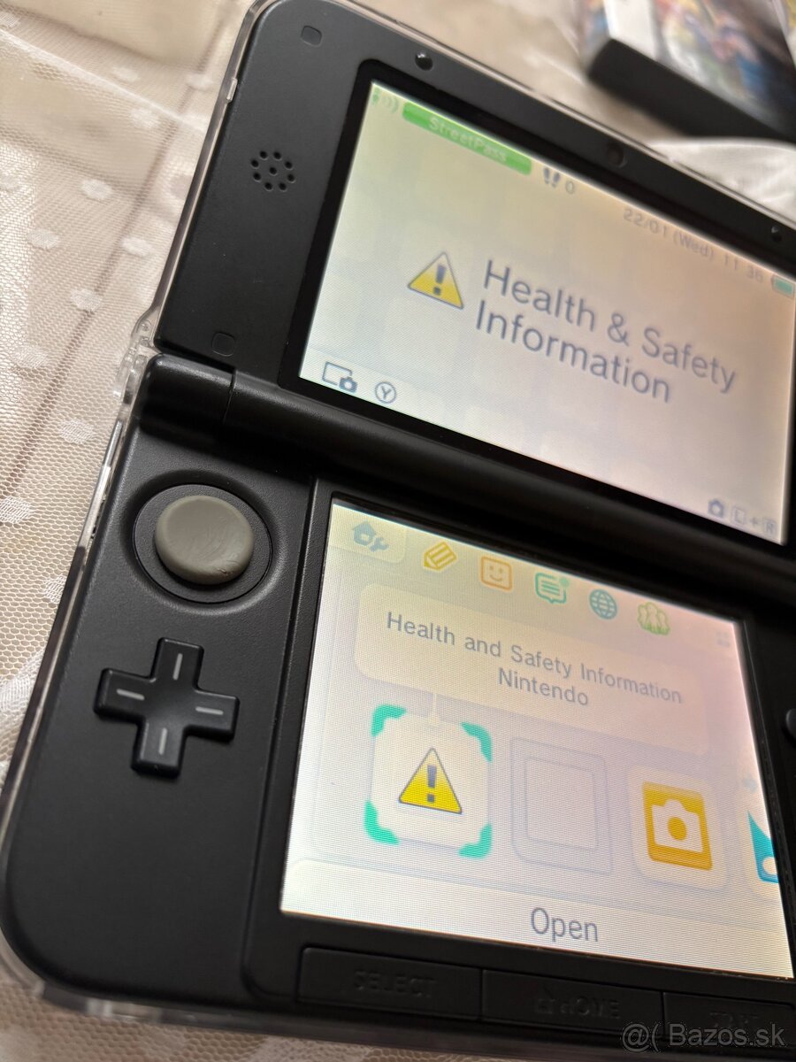 Nintendo 3DS XL + Hry + Modded card - 3
