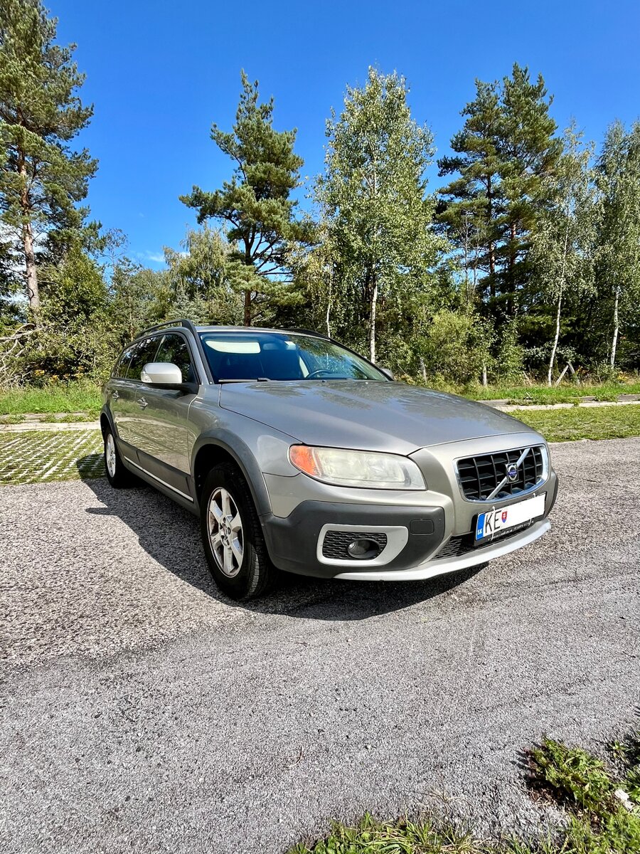 Volvo XC70 D5 AWD Manuál - 3