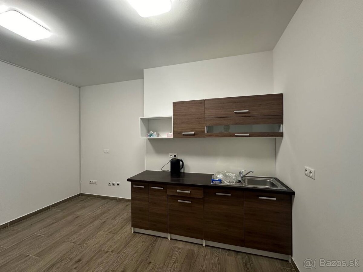 Nebytové priestory na Kazanskej - 3