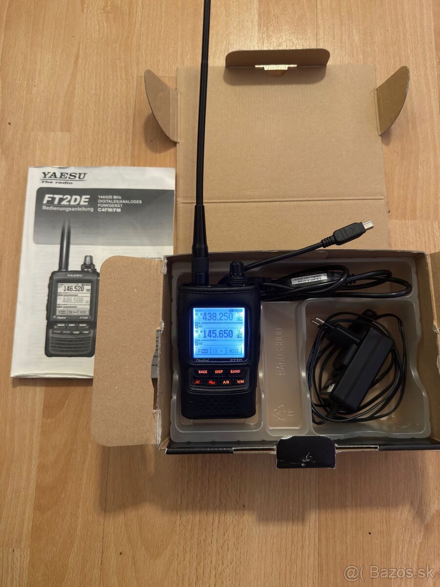 Yaesu FT2D - 3
