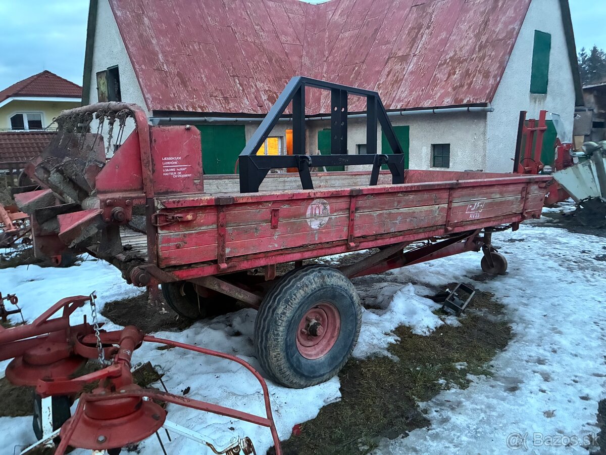 Rozmetadlo hnoja JF - 3