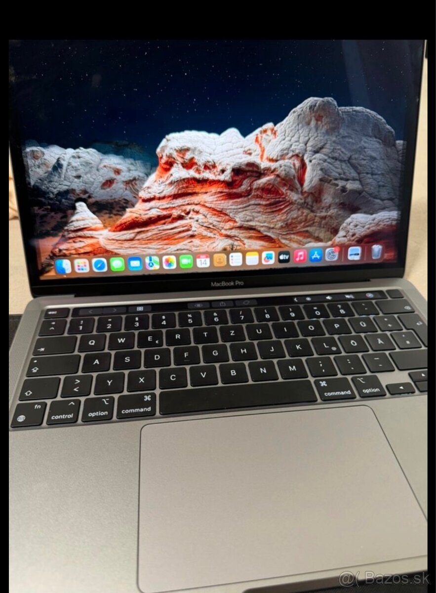 MacBook Pro 13 (2022) m2 - 3