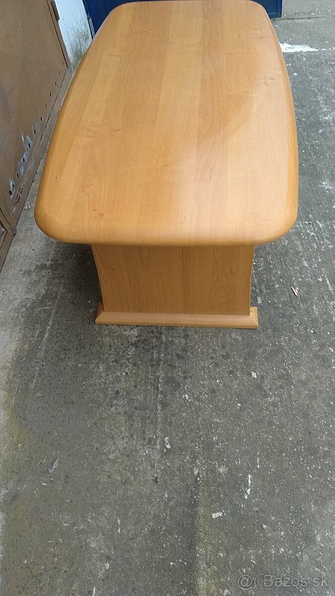 Konferenčný stolík - 3