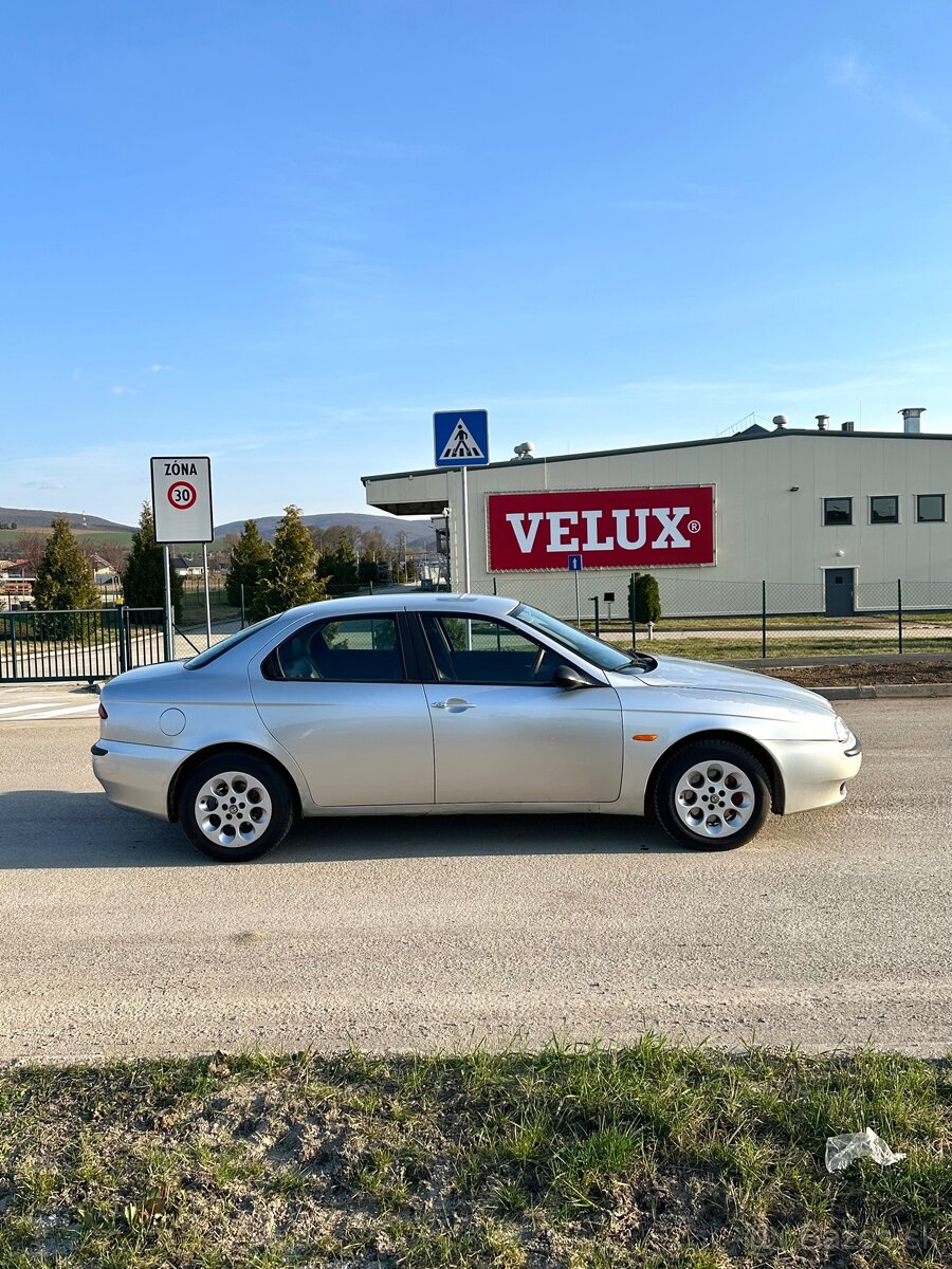 Alfa Rómeo 156 2.0Ts Sedan - 3