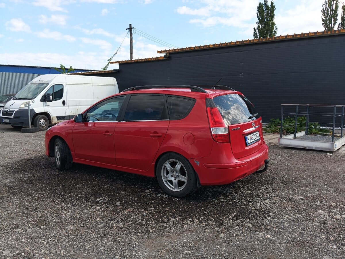 Hyundai i30 1.4 LPG plyn - 3