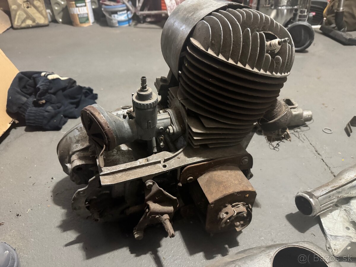 Cz 175 skuter prasa - 3