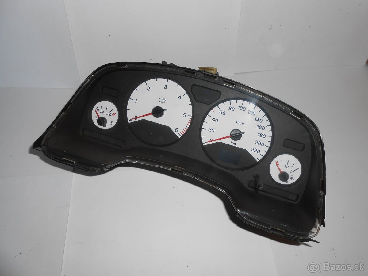 Biele budiky Opel Zafira A - 3