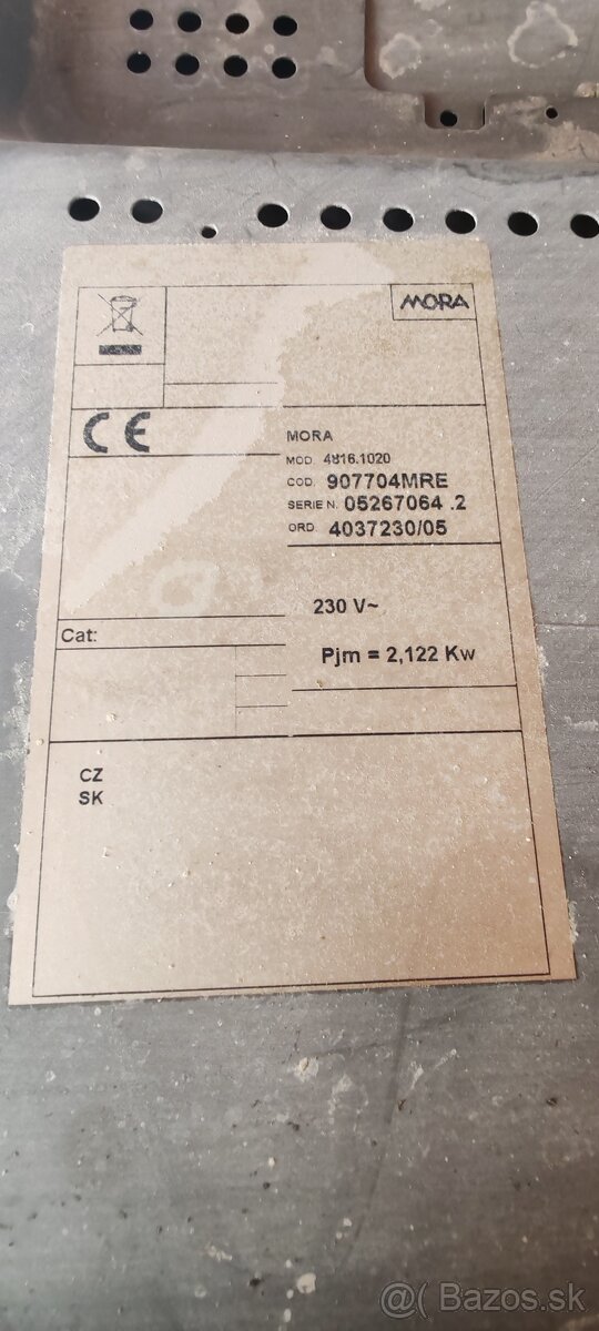 Vstavaná rúra Mora - 3